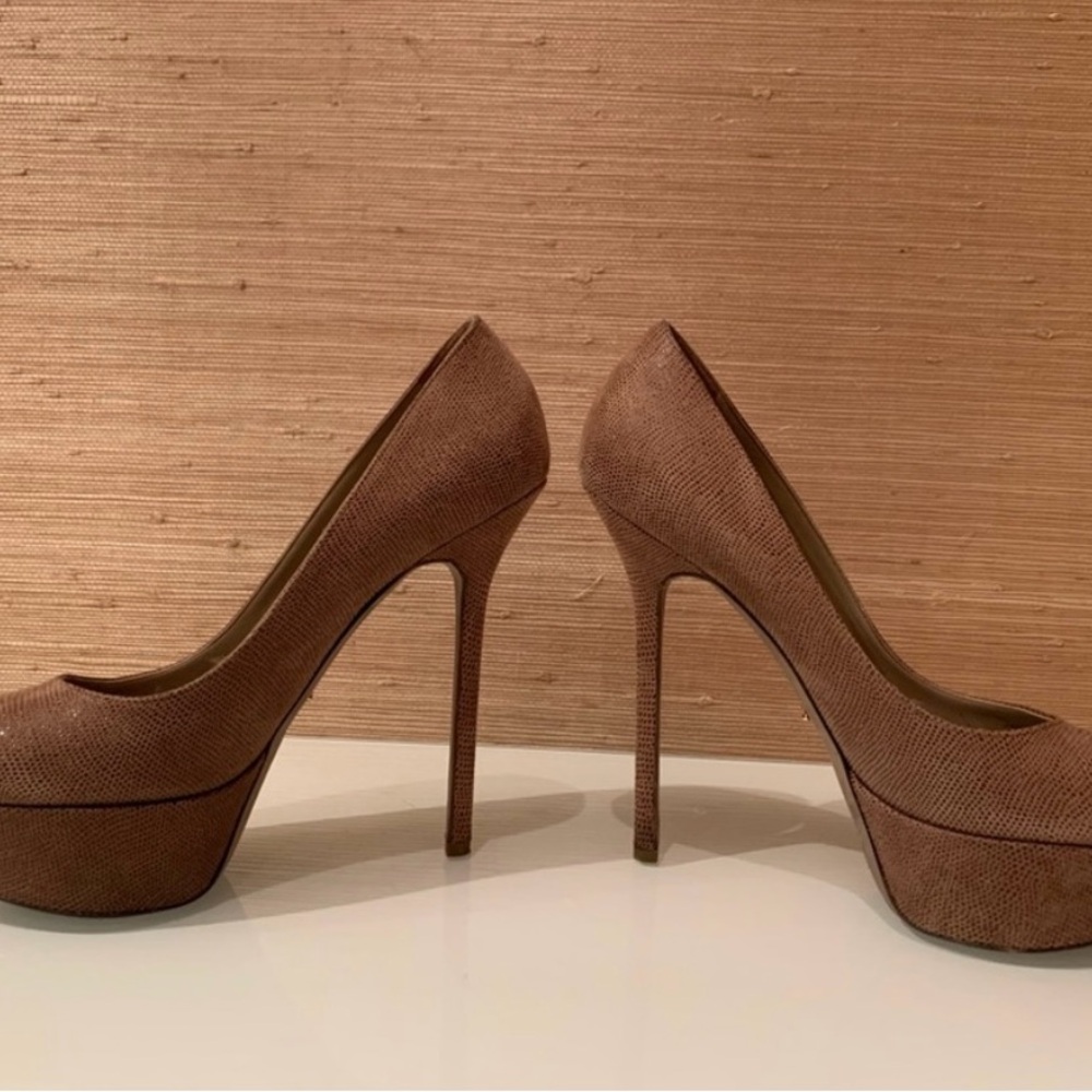 NEW Sergio Rossi dark nude platform embossed lizard pumps